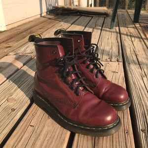 Dr. Martens Size 9